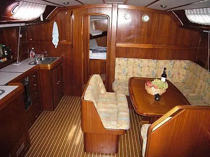 S/y Filia Botel *